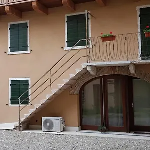 https://casa-nelli-1.hotelinveneto.com